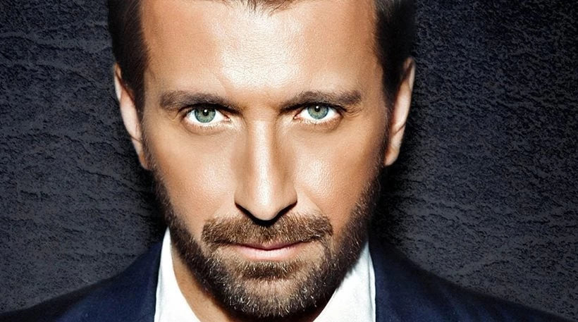 Ο Ντόναλντ Τραμπ καλεί στον Λευκό Οίκο τον Θάνο Πετρέλη (εικόνα)